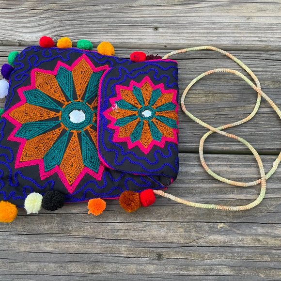 Girl Cross Body Bag Multi Color Embroidery Pom Pom - Picture 7 of 10